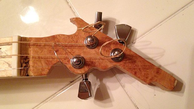 pistol headstock