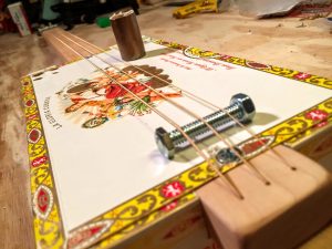 simple 3 string cigar box guitar